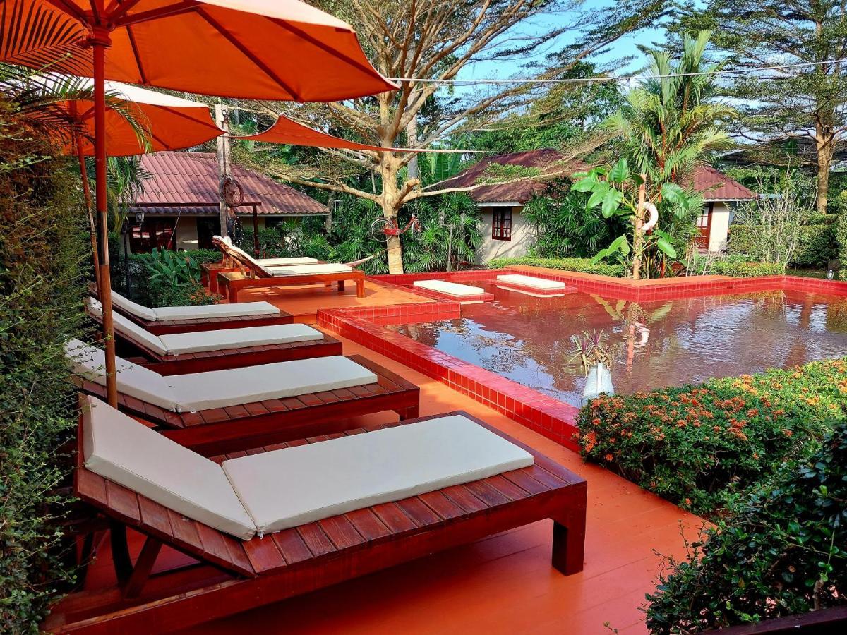 Red Moon Hideaway Hotell Koh Chang Exteriör bild