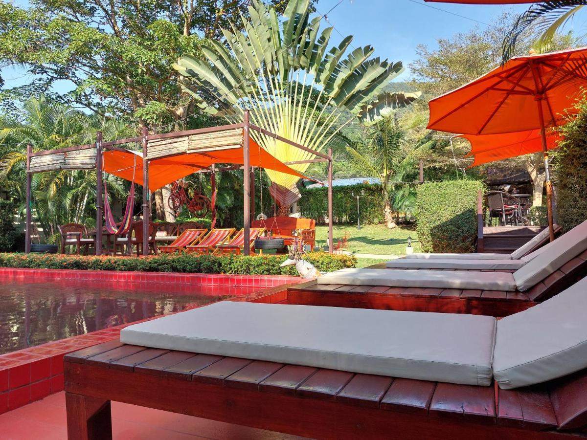 Red Moon Hideaway Hotell Koh Chang Exteriör bild