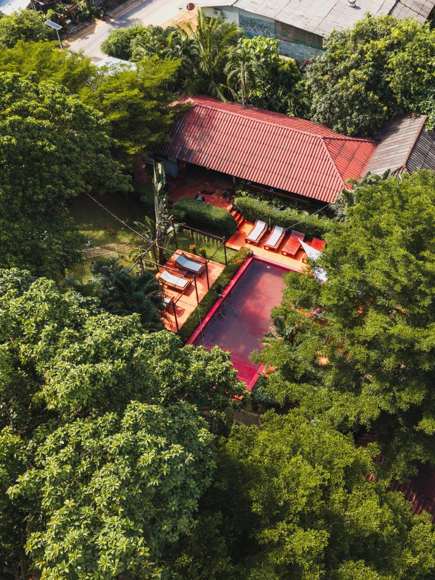 Red Moon Hideaway Hotell Koh Chang Exteriör bild
